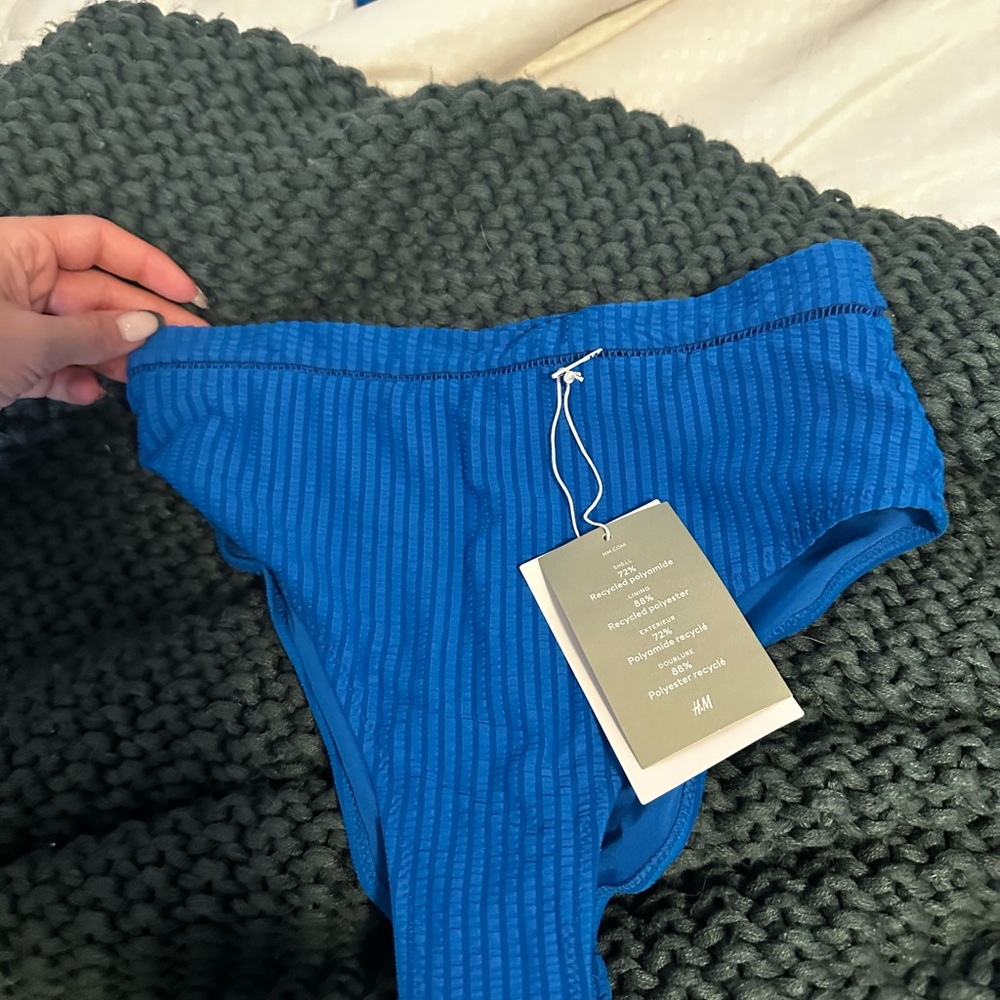 H&M Bikini - Picture 6 of 6